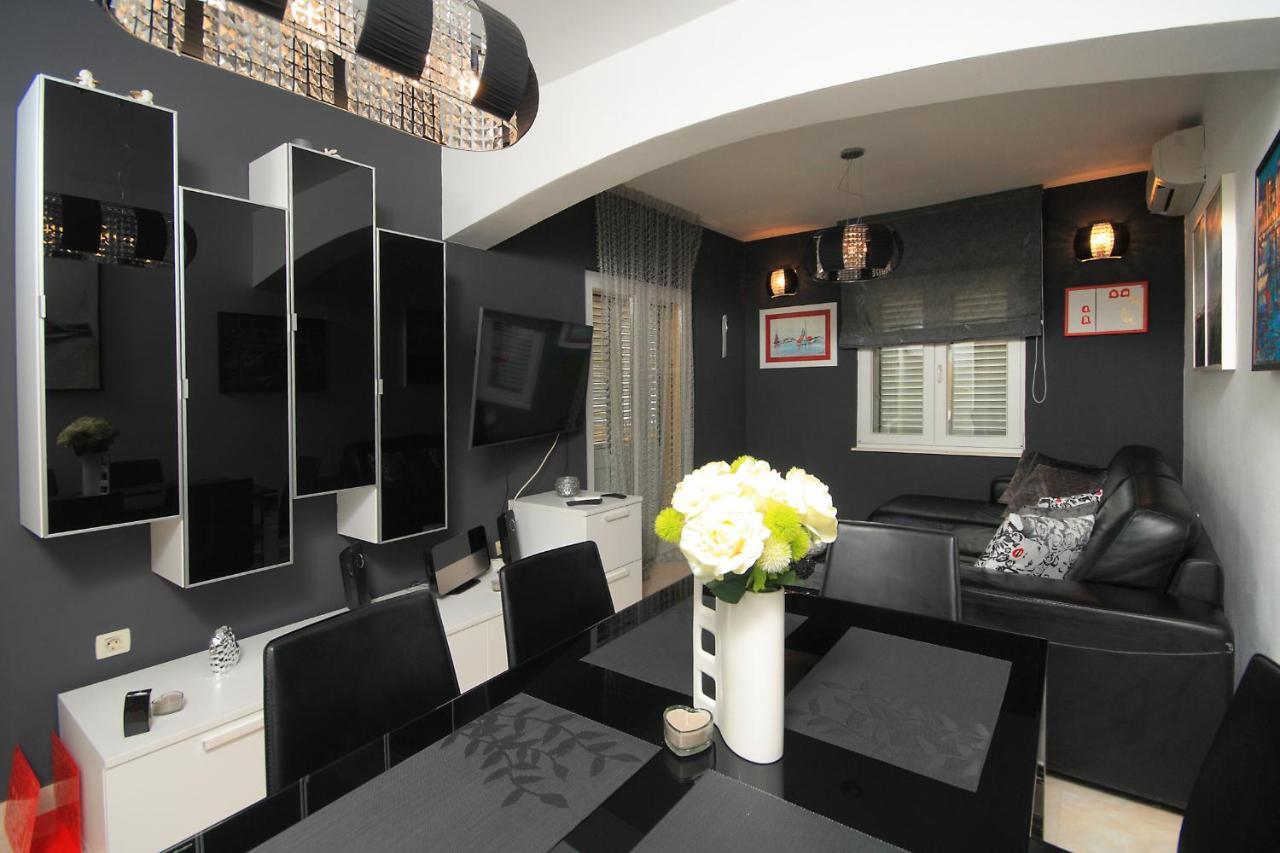 Lavanda Residence With Heated Pool Trogir Split Donji Okrug  Екстер'єр фото