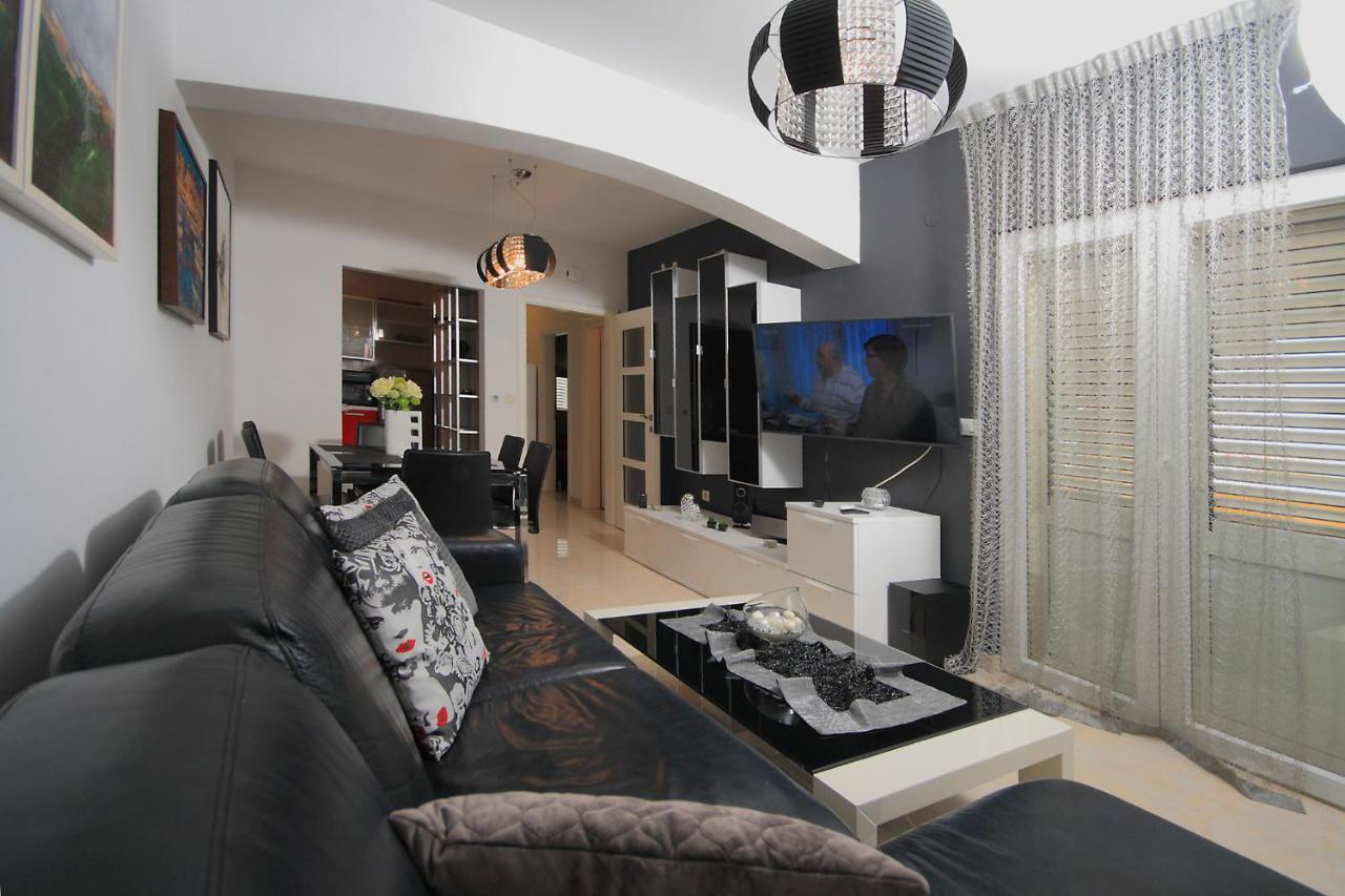Lavanda Residence With Heated Pool Trogir Split Donji Okrug  Екстер'єр фото