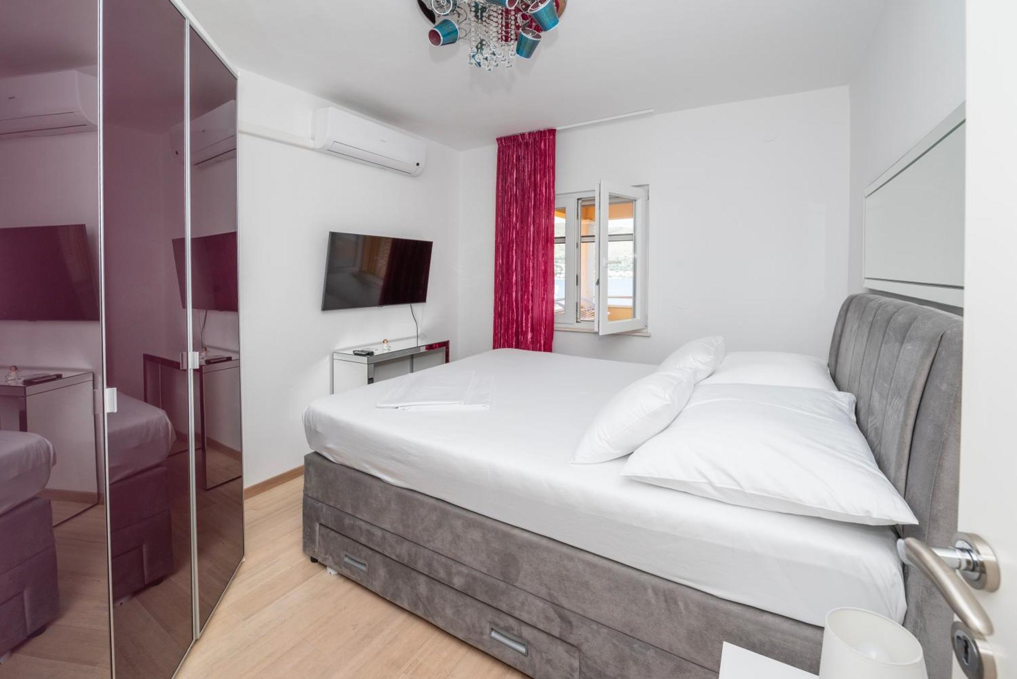 Lavanda Residence With Heated Pool Trogir Split Donji Okrug  Екстер'єр фото
