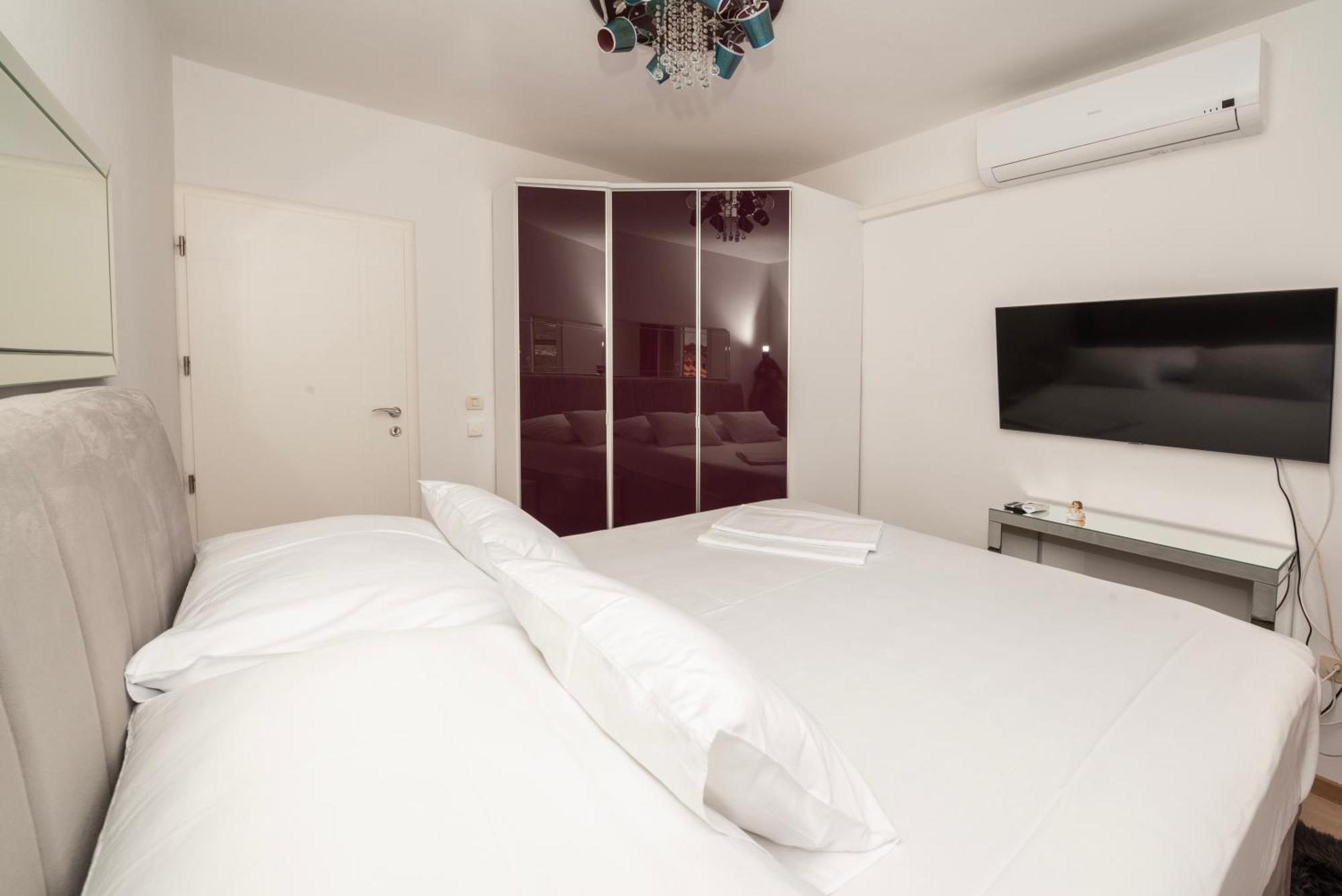 Lavanda Residence With Heated Pool Trogir Split Donji Okrug  Екстер'єр фото