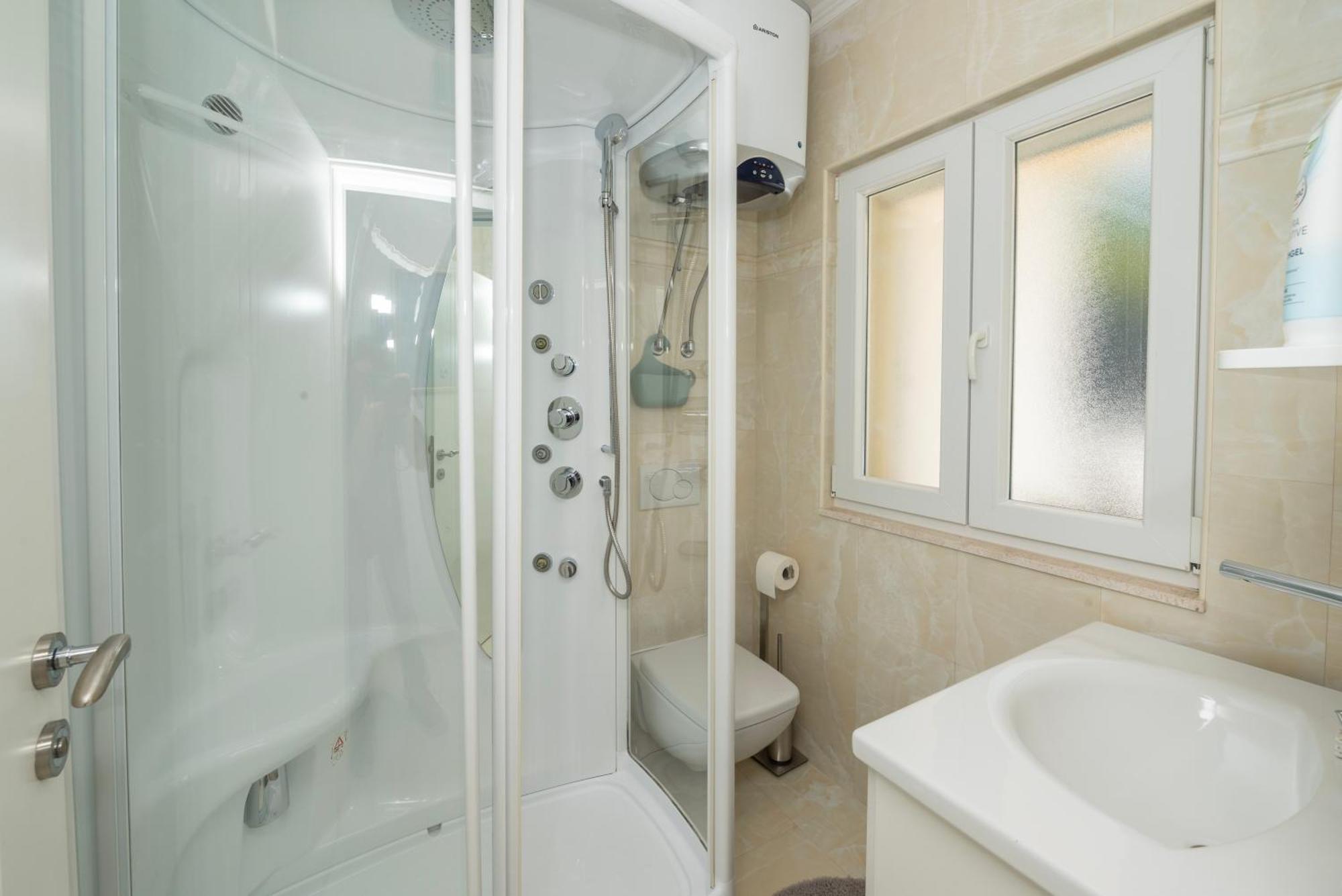 Lavanda Residence With Heated Pool Trogir Split Donji Okrug  Екстер'єр фото
