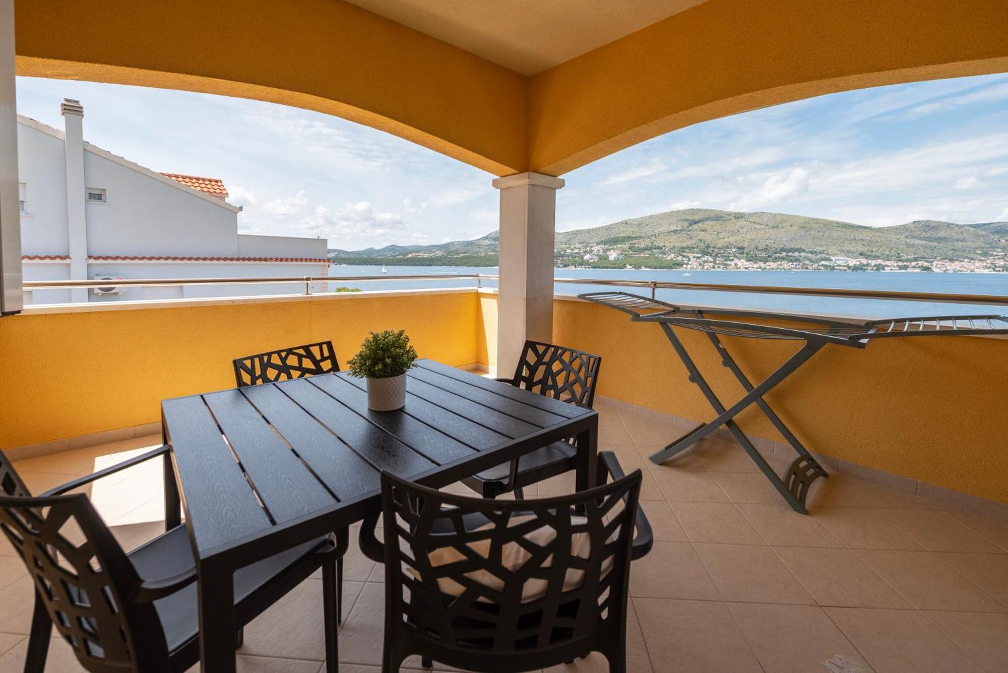 Lavanda Residence With Heated Pool Trogir Split Donji Okrug  Екстер'єр фото