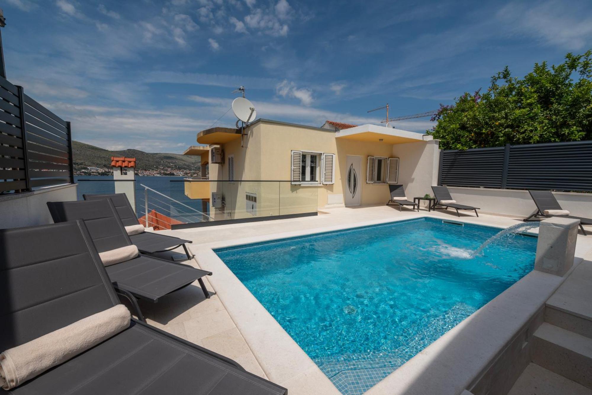 Lavanda Residence With Heated Pool Trogir Split Donji Okrug  Екстер'єр фото