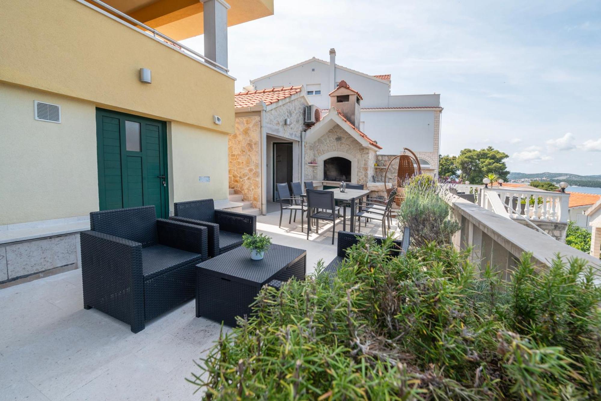 Lavanda Residence With Heated Pool Trogir Split Donji Okrug  Екстер'єр фото